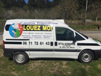 Fabricant covering voiture Vindrié Atelier Auvergne Comm'Unique Communication Publicité Création Fabrication Pose 23 Creuse 03 Allier 63 Puy de Dôme 87 Haute Vienne Clermont-Ferrand Vichy Montluçon Riom Chambon sur Voueize Limoges Pionsat Combrailles