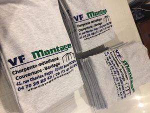 marquage textile tee shirt VF montage Saint Victor 03 Allier publicité Atelier communique